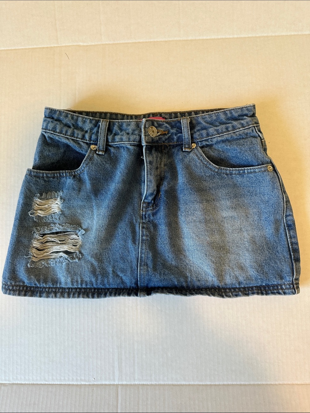 Edikted Distressed Denim Mini Jean Skirt XS